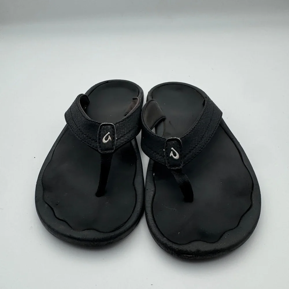 OluKai Ohana Women Black Flip Flop Sandals Water Resistant 20110-4040 Size 8